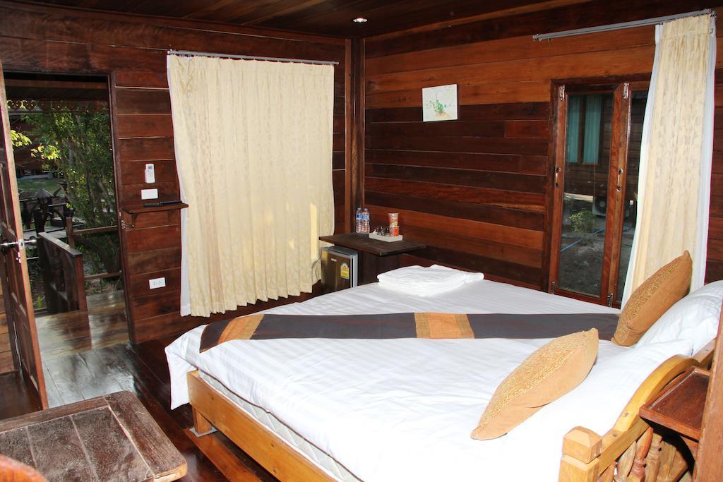 Burilamplai Resort Thung Yai Habitación foto